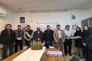 تقدیر از پرسنل شبکه بهداشت و درمان شهرستان سروستان به مناسبت روزهای حسابدار، آمار، بهداشت محیط