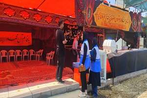 تضمین سلامت در خدمت‌رسانی؛ بازدید نظارتی و آموزشی کارشناسان بهداشت محیط از موکب‌های اربعین در سطح شهرستان سروستان