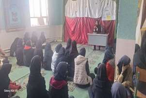 برگزاری کلاس آموزشی هفته پیشگیری از سرطان در مدرسه خدیجه کبری (س)