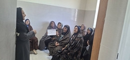برگزاری دوره آموزشی خودمراقبتی برای پیشگیری و کنترل سرطان در خانه بهداشت سیف‌آباد سروستان در هفته سلامت